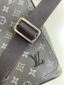 1:1 Replica Louis Vuitton LV District MM Monogram Eclipse Canvas Unique Bag For Men M44001 - 12.2in/31cm