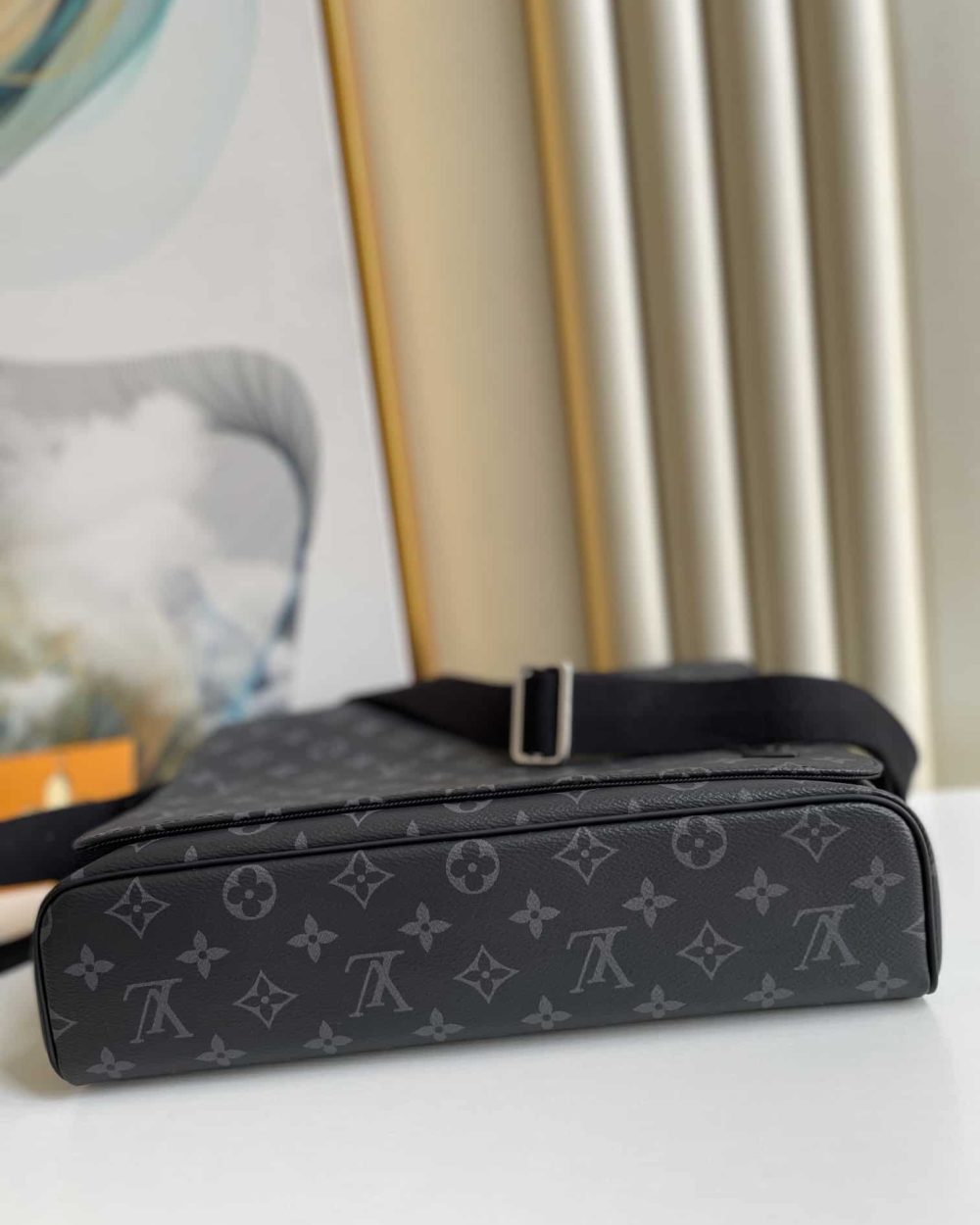 1:1 Replica Louis Vuitton LV District MM Monogram Eclipse Canvas Unique Bag For Men M44001 - 12.2in/31cm