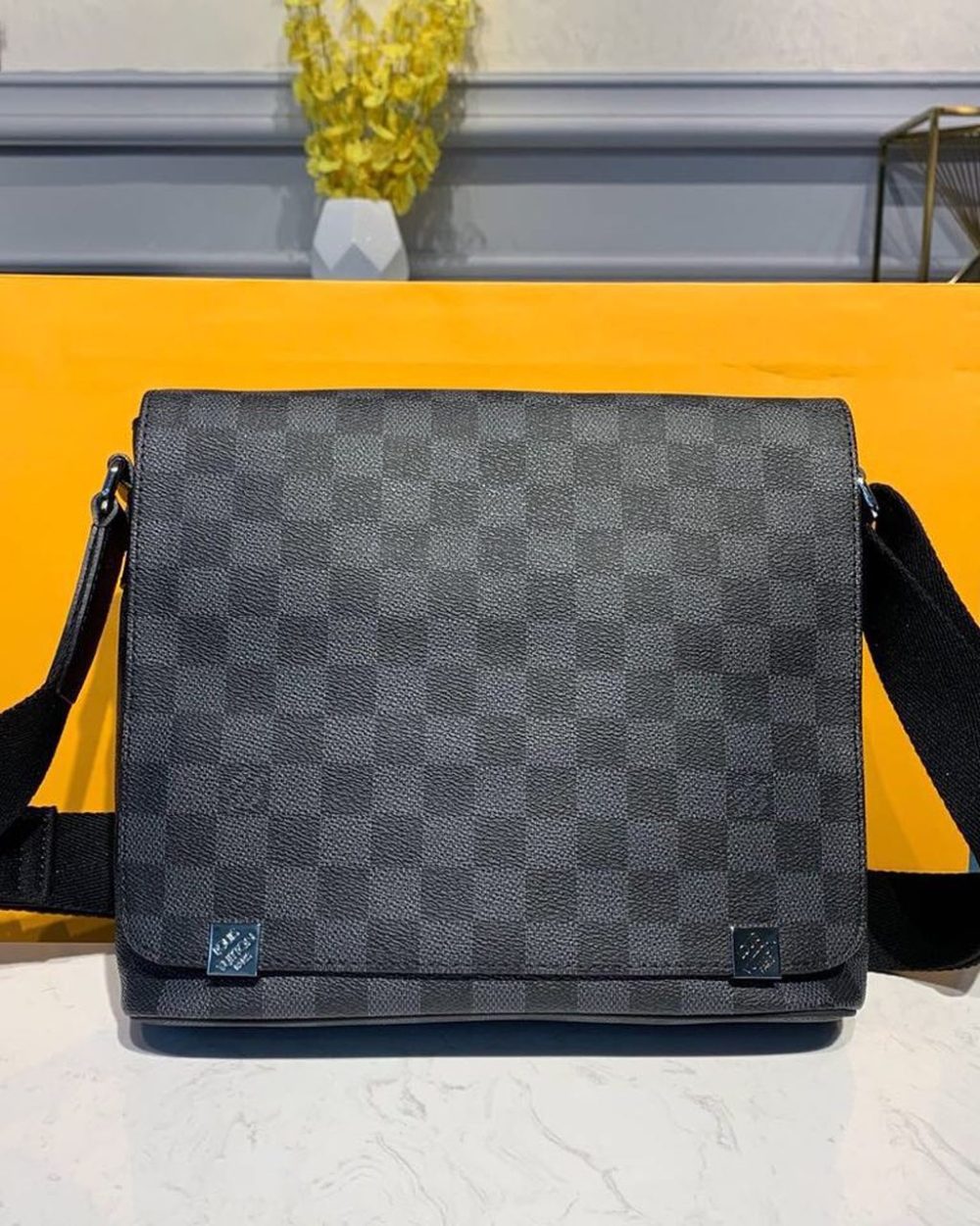 1:1 Replica Louis Vuitton LV District PM Damier Graphite Canvas Unique Bag For Men N41028 - 9.8in/25cm