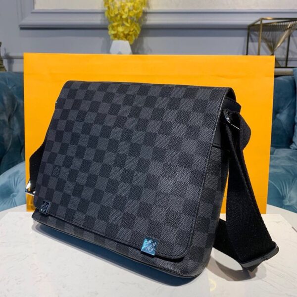 1:1 Replica Louis Vuitton LV District PM Damier Graphite Canvas Unique Bag For Men N41028 - 9.8in/25cm