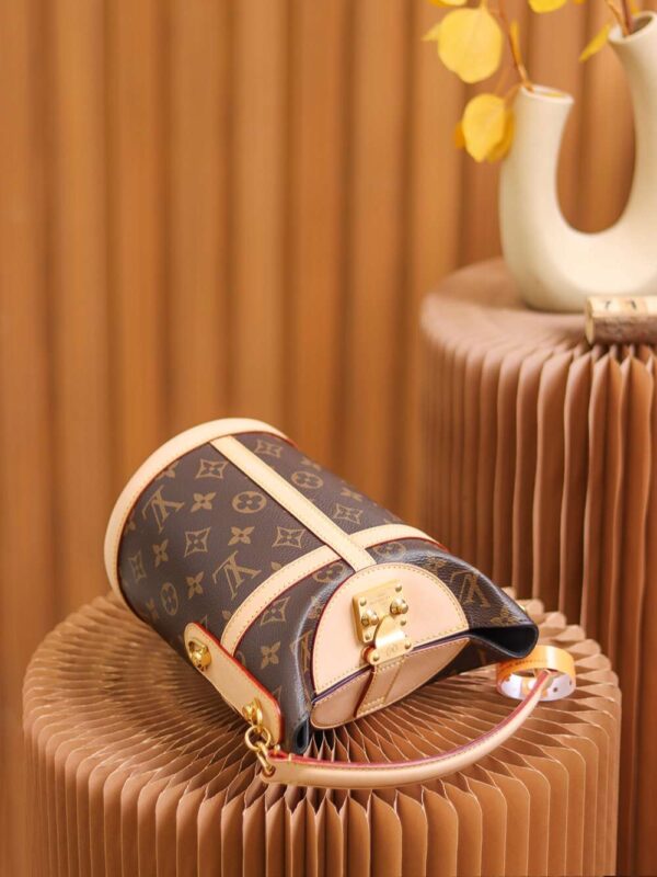 1:1 Replica Louis Vuitton LV Duffle Bag Brown Unique Bag For Women M43587 - 23cm