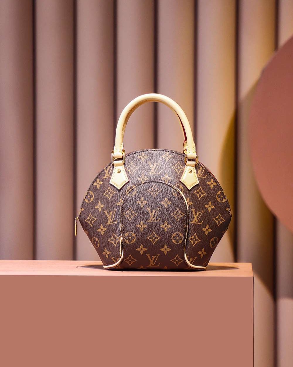 1:1 Replica Louis Vuitton LV Ellipse PM Brown Luxury Bag For Women M46196 - 28cm / 11in
