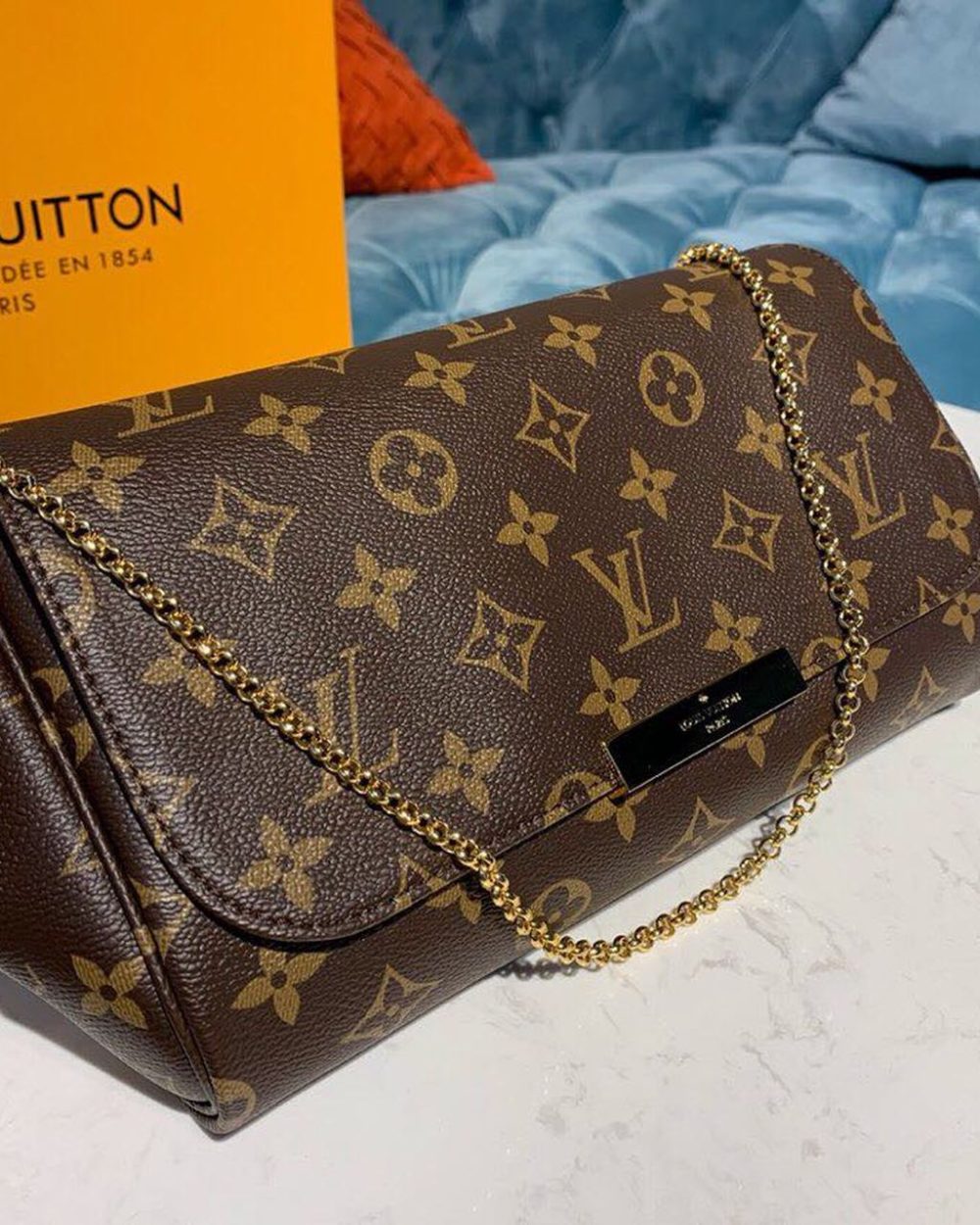 1:1 Replica Louis Vuitton LV Favorite PM Monogram Canvas Luxury Bag For Women M40717 -  10.2in/26cm