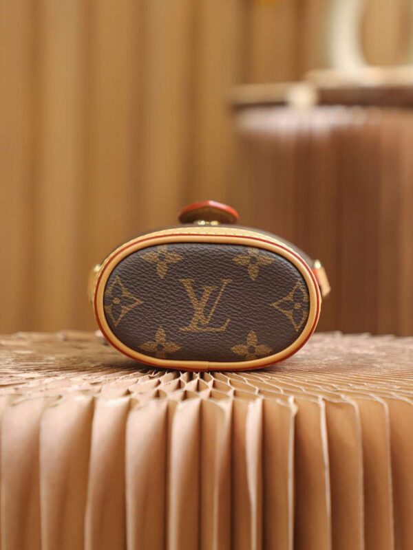 1:1 Replica Louis Vuitton LV Fold Me Pouch Brown Luxury Bag For Women M80874 - 18cm / 7.1in