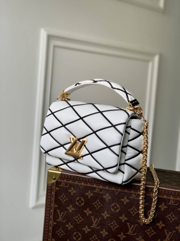 1:1 Replica Louis Vuitton LV GO-14 MM White/ Black Bag Luxury Bag For Women M22890- 9.1 Inches/ 23 Cm