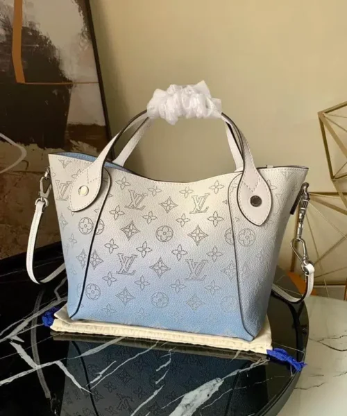 louis-vuitton-hina-pm