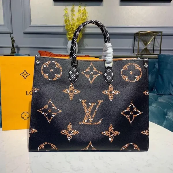 louis-vuitton-jungle-monogram-giant-onthego