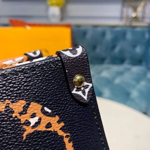 1:1 Replica Louis Vuitton LV Jungle Monogram Giant OnTheGo Tote Bag Luxury Bag For Women - 41cm