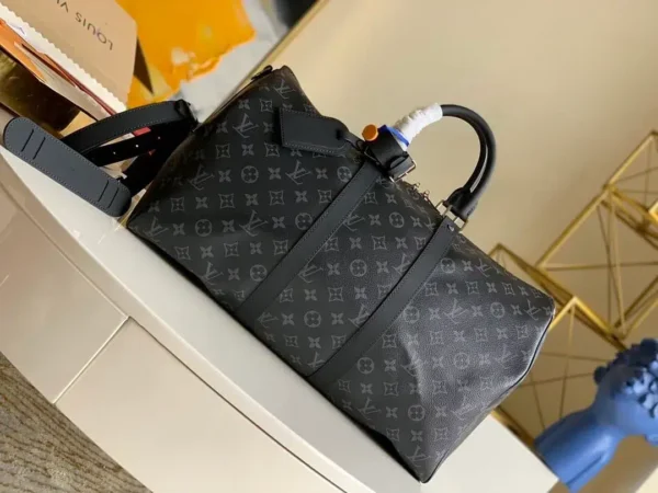 louis-vuitton-keepall-bandouliere-45-monogram-eclipse-canvas-m40569