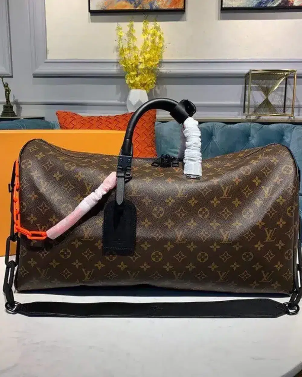 louis-vuitton-keepall-bandouliere-50-monogram-solar-ray-canvas-black/orange-by-virgil-abloh-m44471