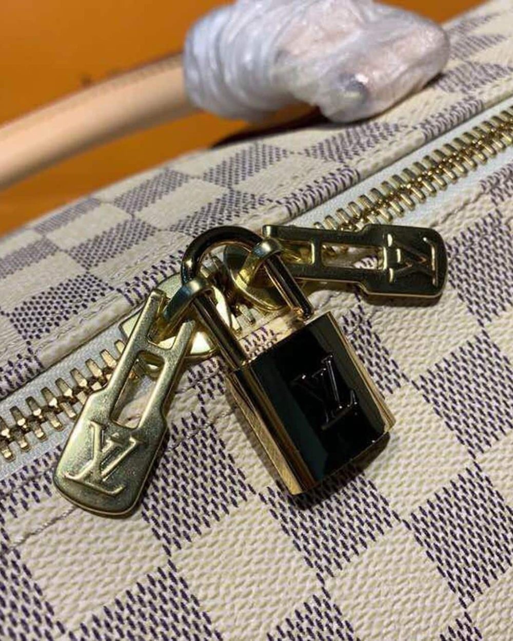 1:1 Replica Louis Vuitton LV Keepall Bandouliere 55 Damier Azur Canvas Luxury Bag For Women N41429 - 21.7in/55cm