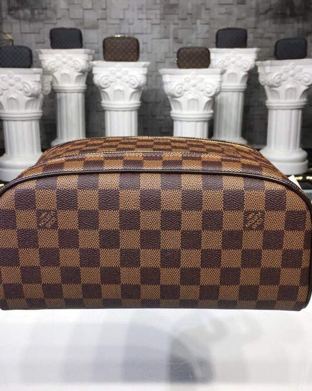 1:1 Replica Louis Vuitton LV King Size Toiletry Damier Ebene Canvas Luxury Bag For Women N47527 - 11in/28cm