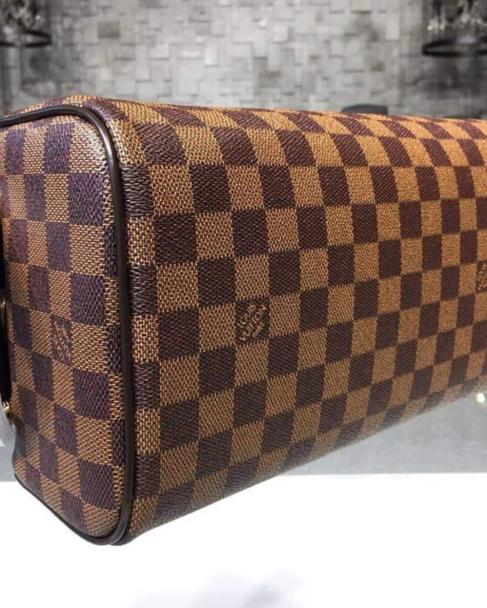 1:1 Replica Louis Vuitton LV King Size Toiletry Damier Ebene Canvas Luxury Bag For Women N47527 - 11in/28cm
