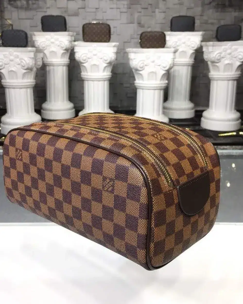 1:1 Replica Louis Vuitton LV King Size Toiletry Damier Ebene Canvas Luxury Bag For Women N47527 - 11in/28cm