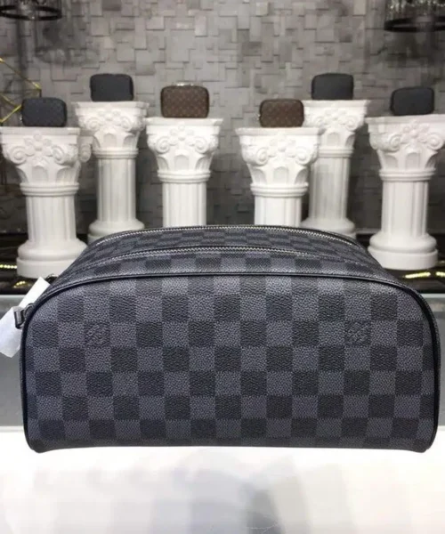 louis-vuitton-king-size-toiletry-damier-graphite-canvas