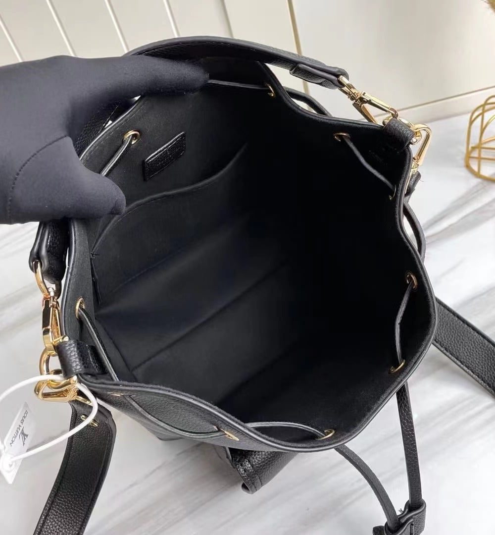 1:1 Replica Louis Vuitton LV Lockme Bucket Black Luxury Bag For Women M57687 - 9.1in/23cm