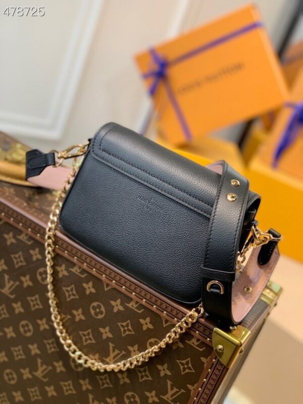 1:1 Replica Louis Vuitton LV Lockme Tender Black Luxury Bag For Women M58557 - 7.5in/19cm