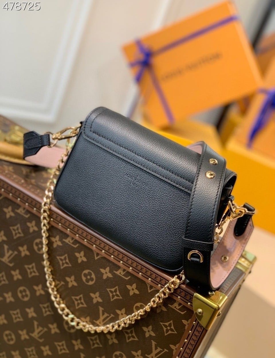 1:1 Replica Louis Vuitton LV Lockme Tender Black Luxury Bag For Women M58557 - 7.5in/19cm