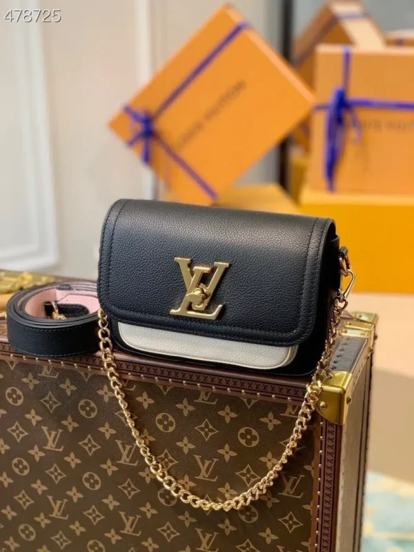 louis-vuitton-lockme-tender-black-m58557