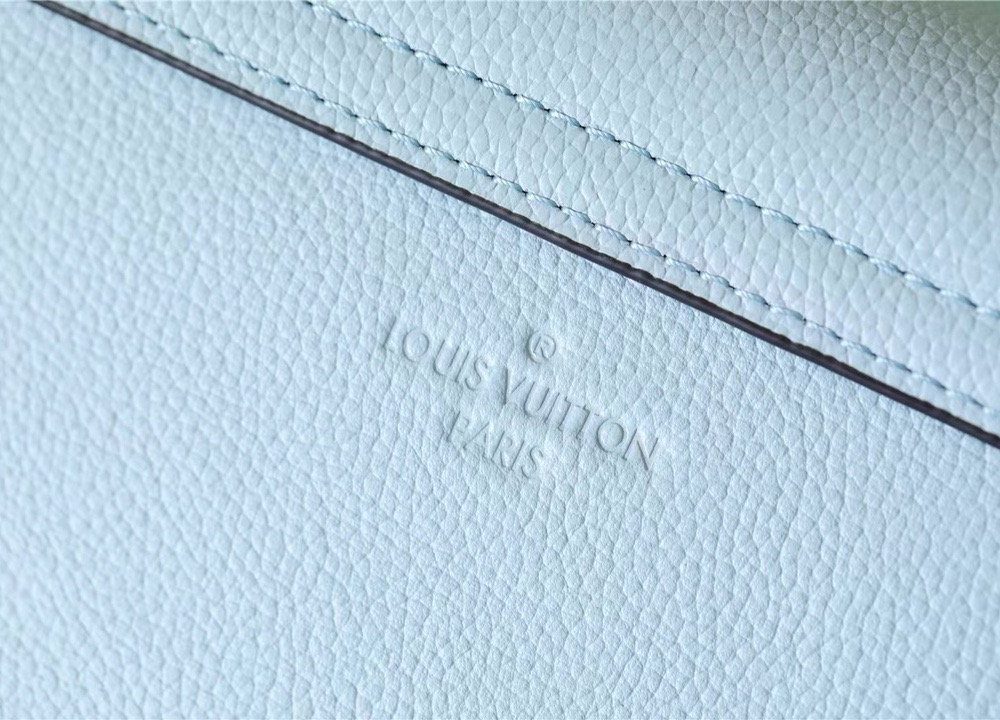 1:1 Replica Louis Vuitton LV Lockme Tender Light Blue Luxury Bag For Women -  7.5in/19cm