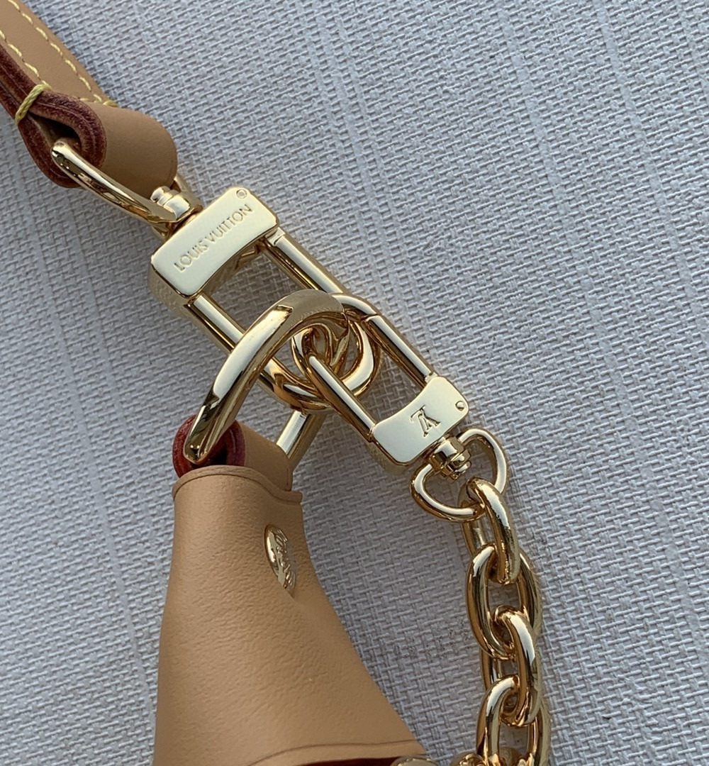 1:1 Replica Louis Vuitton LV Loop Monogram Canvas Luxury Bag For Women M81098 - 9.1in/23cm