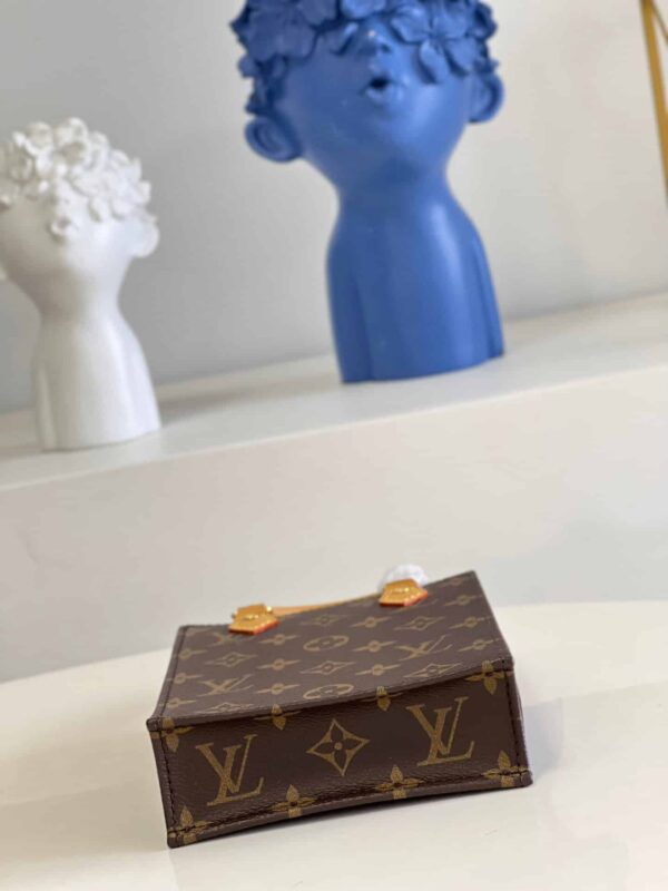 1:1 Replica Louis Vuitton LV Petit Sac Plat Monogram Canvas Essential Bag For Women M81295 - 17 cm/6.6 in
