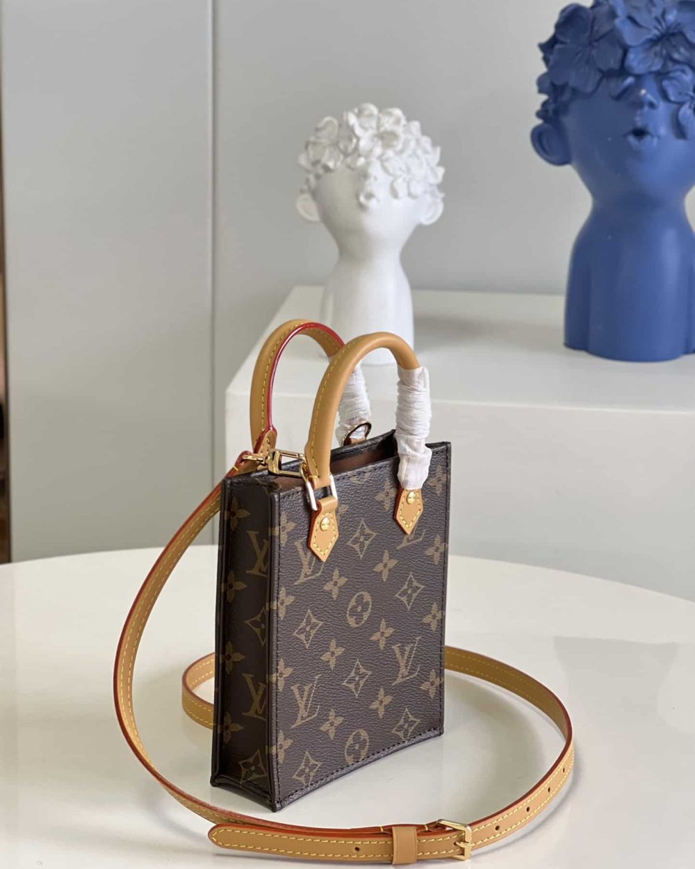 1:1 Replica Louis Vuitton LV Petit Sac Plat Monogram Canvas Essential Bag For Women M81295 - 17 cm/6.6 in
