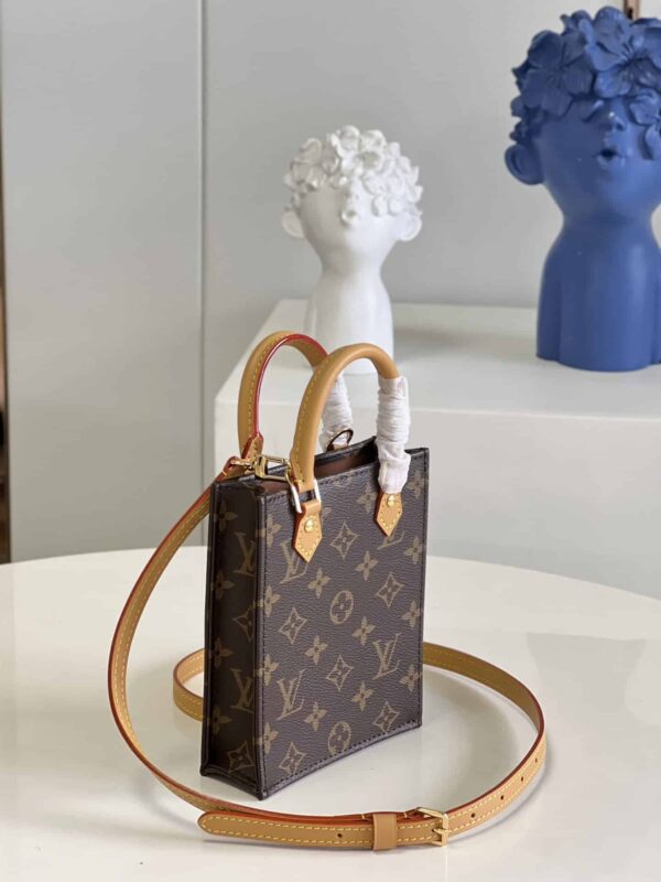 1:1 Replica Louis Vuitton LV Petit Sac Plat Monogram Canvas Essential Bag For Women M81295 - 17 cm/6.6 in