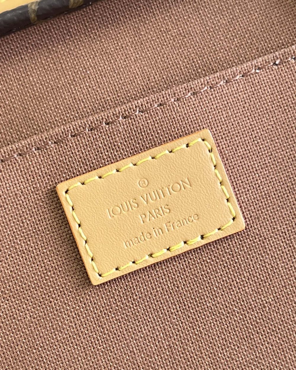 1:1 Replica Louis Vuitton LV Petit Sac Plat Monogram Canvas Essential Bag For Women M81295 - 17 cm/6.6 in