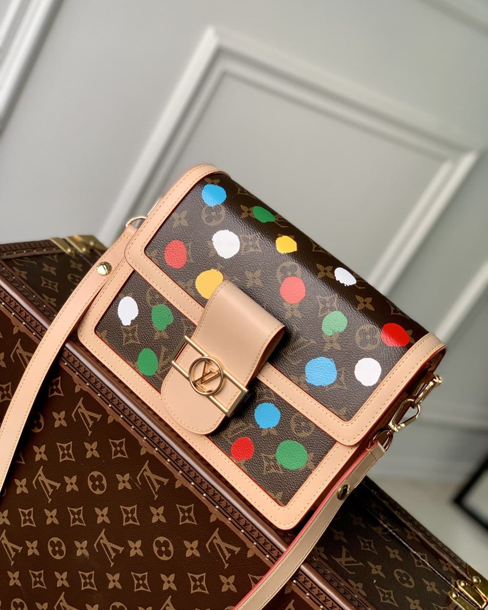 1:1 Replica Louis Vuitton LV LV x YK Dauphine MM Unique Bag For Women M46432 - 9.8in/ 25cm