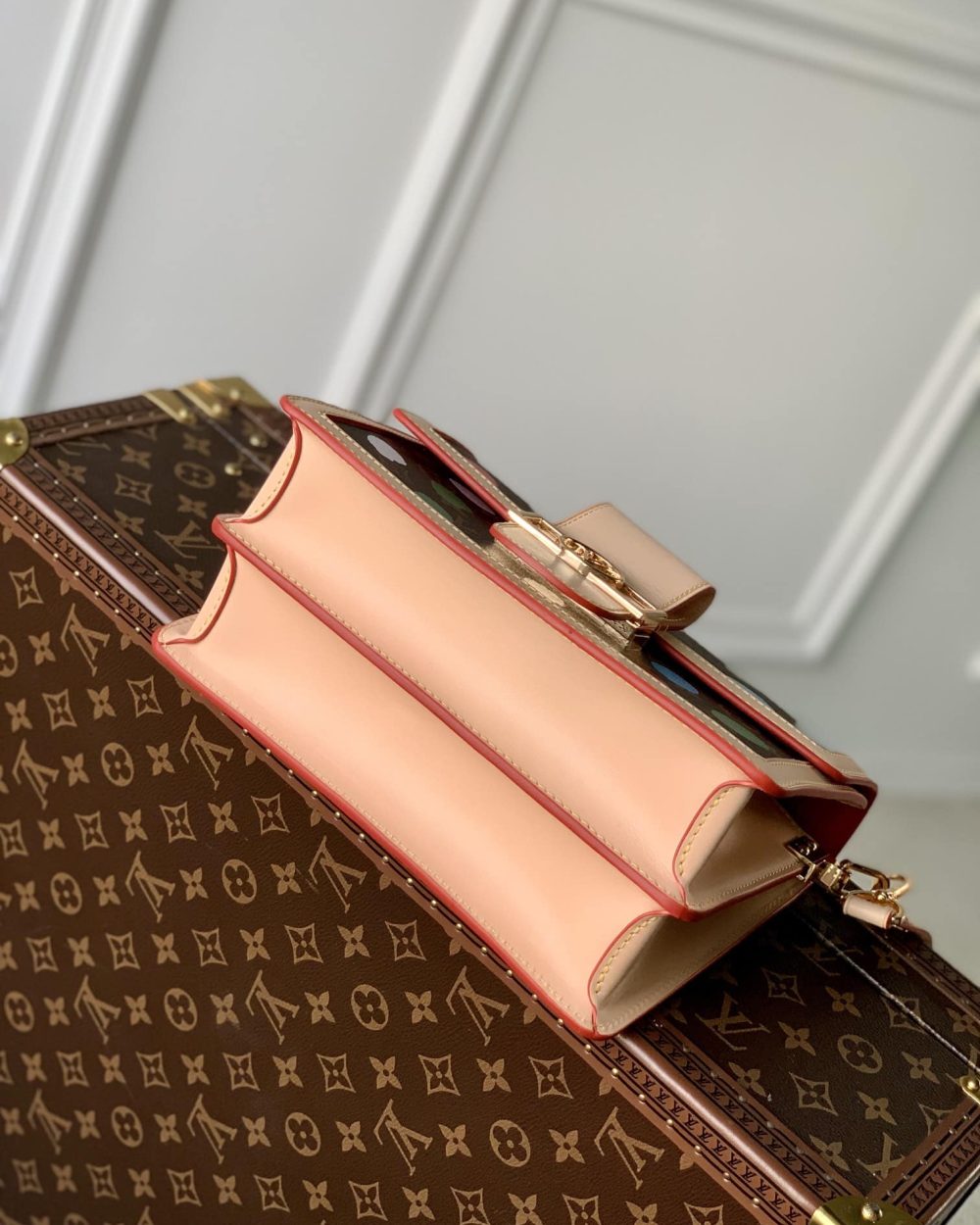 1:1 Replica Louis Vuitton LV LV x YK Dauphine MM Unique Bag For Women M46432 - 9.8in/ 25cm