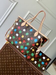 1:1 Replica Louis Vuitton LV LV x YK Neverfull MM Brown Vibrant Bag For Women M46381 - 31cm/ 12.2 in
