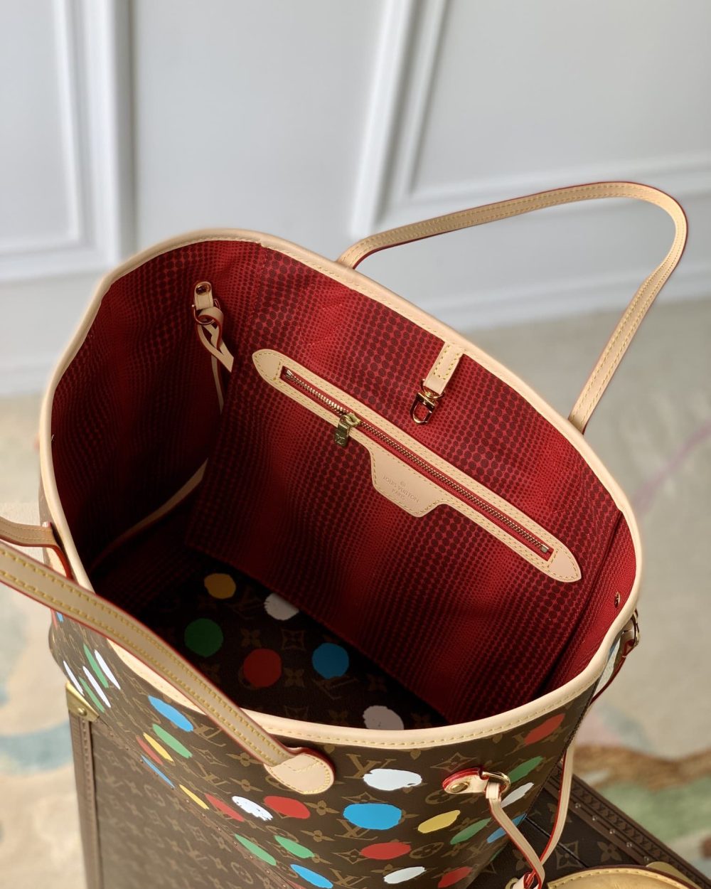 1:1 Replica Louis Vuitton LV LV x YK Neverfull MM Brown Vibrant Bag For Women M46381 - 31cm/ 12.2 in