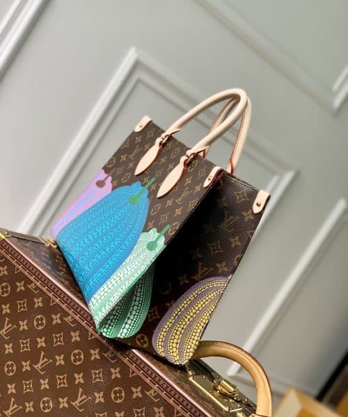 1:1 Replica Louis Vuitton LV LV x YK OnTheGo MM Brown Gorgeous Bag For Women M46466 - 13.8in/ 35cm