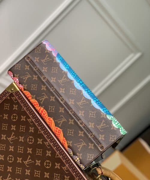 1:1 Replica Louis Vuitton LV LV x YK OnTheGo MM Brown Gorgeous Bag For Women M46466 - 13.8in/ 35cm