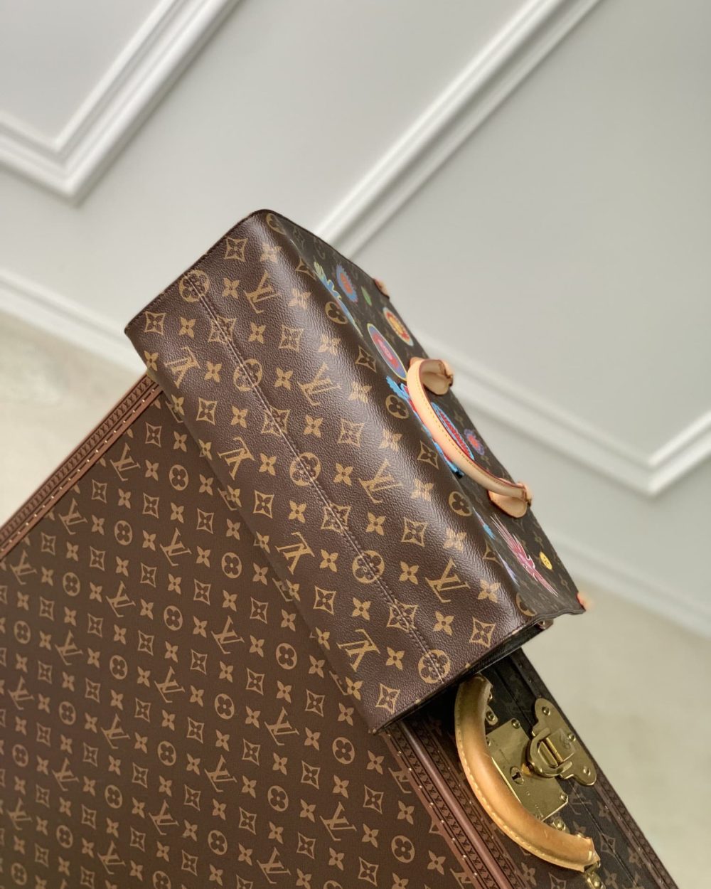 1:1 Replica Louis Vuitton LV LV x YK OnTheGo MM Alluring Bag For Women M46429 - 13.8in/ 35cm