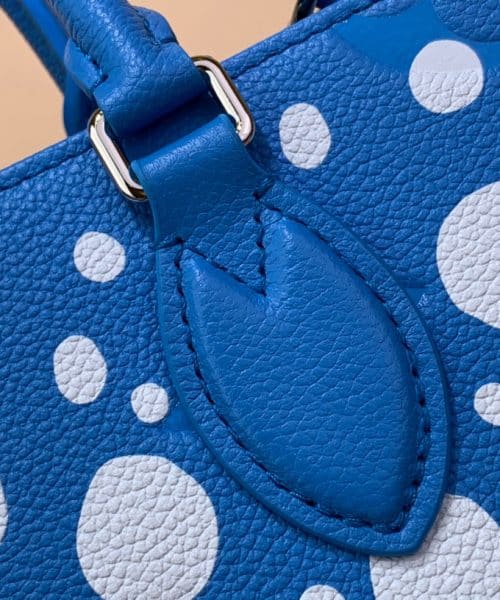 1:1 Replica Louis Vuitton LV LV x YK OnTheGo PM Blue Vibrant Bag For Women M46424 - 9.8in/ 25cm
