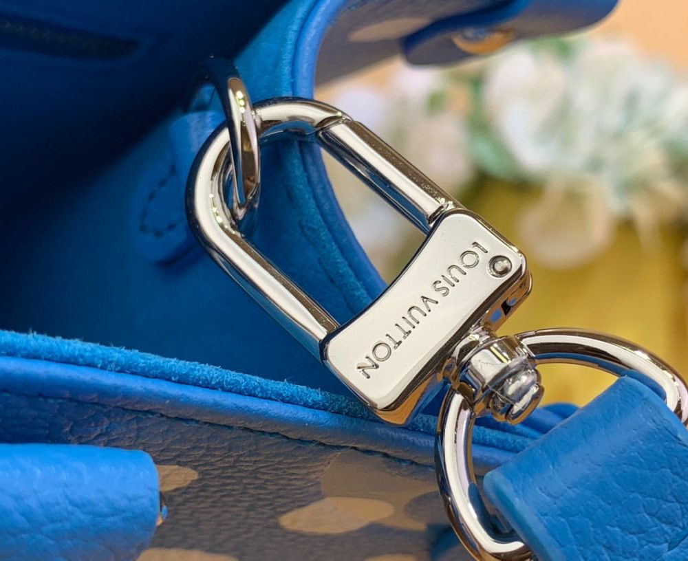 1:1 Replica Louis Vuitton LV LV x YK OnTheGo PM Blue Vibrant Bag For Women M46424 - 9.8in/ 25cm