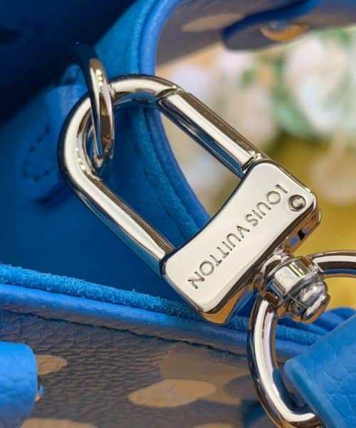 1:1 Replica Louis Vuitton LV LV x YK OnTheGo PM Blue Vibrant Bag For Women M46424 - 9.8in/ 25cm