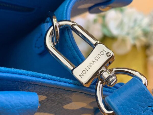1:1 Replica Louis Vuitton LV LV x YK OnTheGo PM Blue Vibrant Bag For Women M46424 - 9.8in/ 25cm