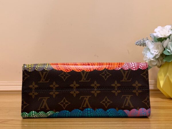 1:1 Replica Louis Vuitton LV LV x YK OnTheGo PM Brown Captivating Bag For Women M46467 - 9.8in/ 25cm