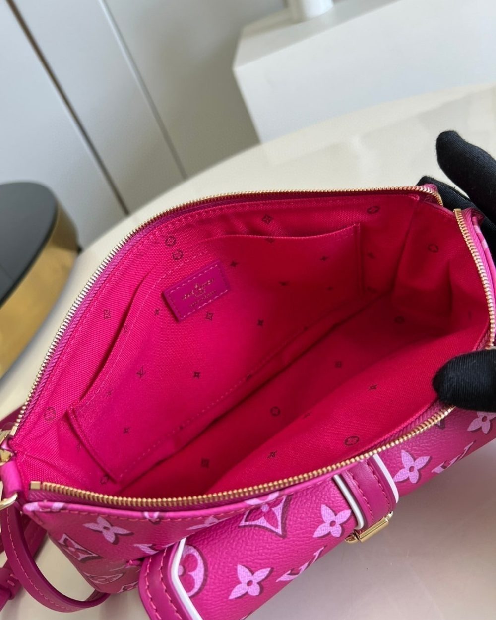 1:1 Replica Louis Vuitton LV Maxi Multi Pochette Accessoires Handbag Pink Luxury Bag For Women M46161 - 9.3in/27cm