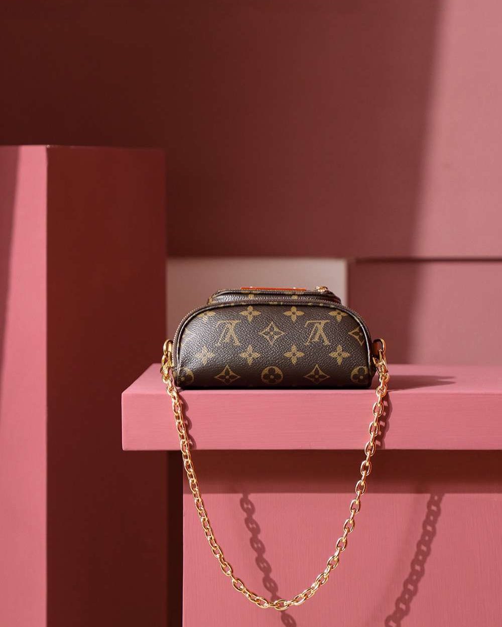 1:1 Replica Louis Vuitton LV Mini Bumbag Monogram Canvas Luxury Bag For Women M82335 - 17cm / 6.7 in