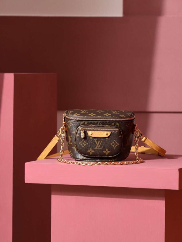 1:1 Replica Louis Vuitton LV Mini Bumbag Monogram Canvas Luxury Bag For Women M82335 - 17cm / 6.7 in