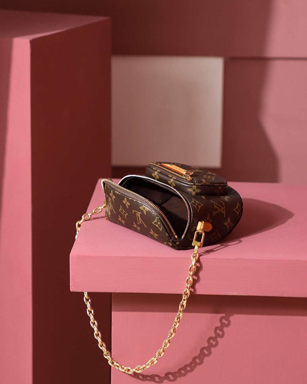 1:1 Replica Louis Vuitton LV Mini Bumbag Monogram Canvas Luxury Bag For Women M82335 - 17cm / 6.7 in