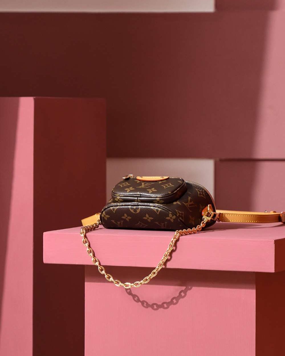 1:1 Replica Louis Vuitton LV Mini Bumbag Monogram Canvas Luxury Bag For Women M82335 - 17cm / 6.7 in