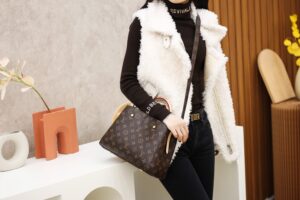 1:1 Replica Louis Vuitton LV Montaigne BB Monogram Canvas Luxury Bag For Women M41055 - 11.4in/29cm