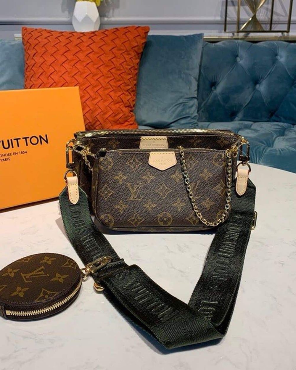 1:1 Replica Louis Vuitton LV Multi Pochette Accessoires Monogram Canvas Luxury Bag for Women M44813 - 24cm