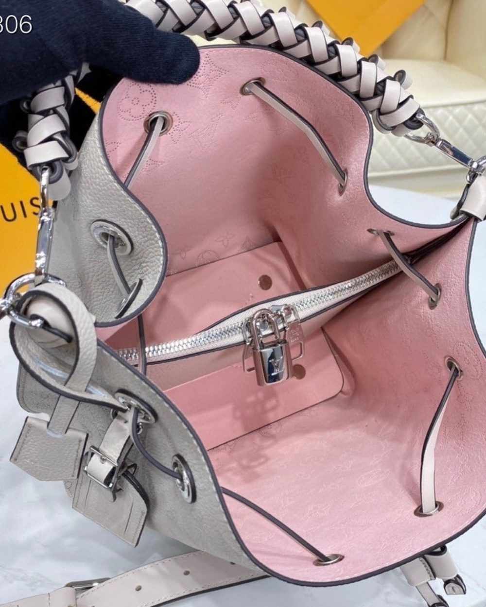 1:1 Replica Louis Vuitton LV Muria Bucket Bag Snow White Luxury Bag For Women M58483 - 9.8in/25cm