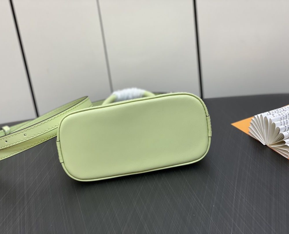 1:1 Replica Louis Vuitton LV Nano Alma Epi Leather Black/Orange/Green/Purple/Quartz Luxury Bag For Women M81945/M82404/M82403/M82402/M82411 - 18cm/ 3.1in